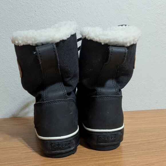 Keen Elsa Water Proof Winter Boots Size 6 - Picture 4 of 12